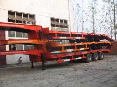 China 50t 70t 100t  low bed Semi-trailer with tri-axle excavator trailer.good quality low loader for sale