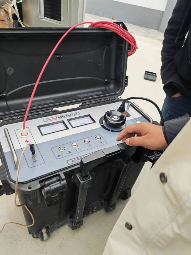 Close-up of fault locator controls