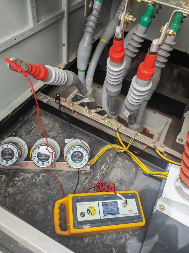 China Factory Xzh Test Wholesale Price Mutil-Frequency High Intelligent Underground Cable Pipe Locator