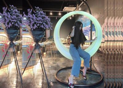 Chine Oscillation extérieure d'éclairage de cercle de meubles de lumière de la puissance de batterie LED pour la décoration de parc de plaza à vendre