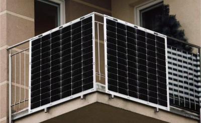 Chine 200W balcon panneau solaire ultra-lumière centrale électrique batterie stockage d'énergie IP67 à vendre