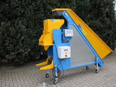 China Customized Potato Packing Machine Mobile Bagging Plant 2.5KW for sale