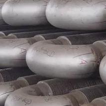 Chine Tuyau d'acier soudé par spirale d'épingle à cheveux d'à haute fréquence d'économiseurs d'acier allié de DELLOK T91 à vendre