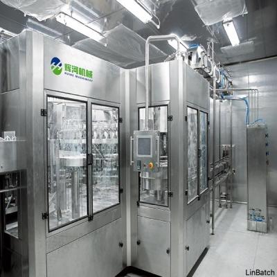 China Máquina automática de enchimento de água carbonatada à venda