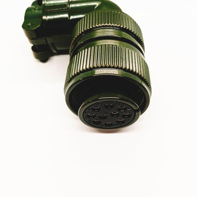 MS3106A-22-22S connector front view