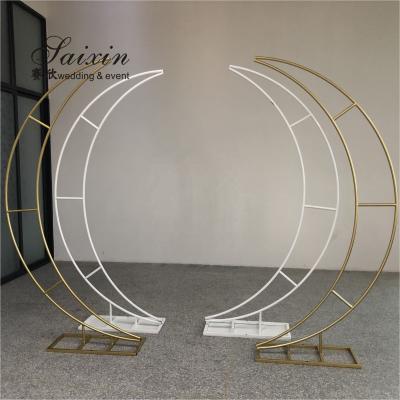 China Wedding Decoration Backdrop Stand Wholesale Unique Moon Shape White Metal Stand 210CM for sale