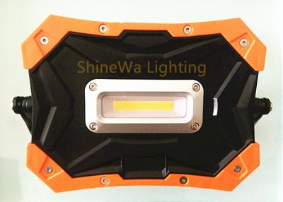 中国 手持ち型の太陽導かれた仕事のライト/10W黄色い太陽動力を与えられた構造はつきます 販売のため