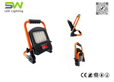 中国 雑種IP65 5000内腔携帯用再充電可能なLEDの仕事ライト高く強力な60W 販売のため