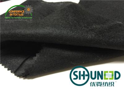 Chine tissu non-tissé de polyester de poinçon d'aiguille du polyester 80gsm pour la toile de sein à vendre