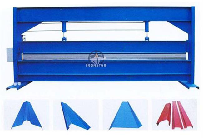 Roll forming machine
