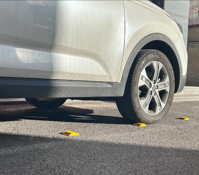 ROADSAFE ABS Road Stud without pin option