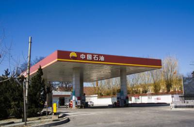 China S235JR Gas Station Canopy Structure 50mm-150mm Roof Single Slope for sale