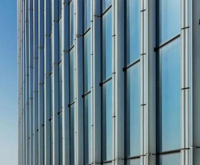 China Parede de cortina de alumínio de apoio 0.6mm da dupla camada Rockwool para fachadas de construção à venda