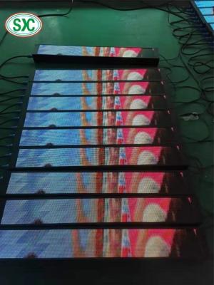 China P4 personalizou o diodo emissor de luz livre Dance Floor da posição da tela da escada do diodo emissor de luz para a propaganda do casamento à venda