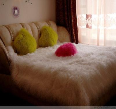 China PELT Fur Sheepskin Throw Blanket Cushion Rugs 180x200 for sale