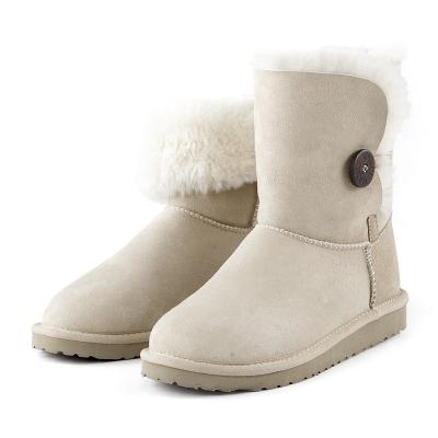 China Unisex Lined Sheepskin Snow Boots For Winter Faux Fur for sale