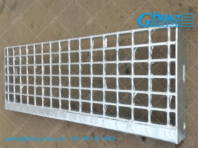 bar grating stair tread HESLY
