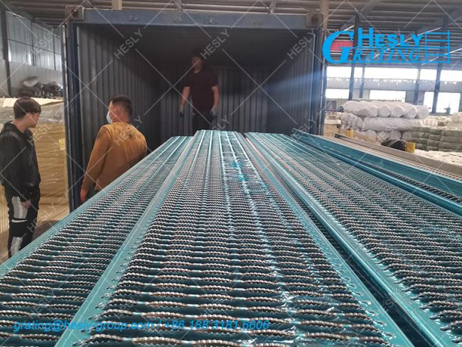 Safety Grating Grip Strut