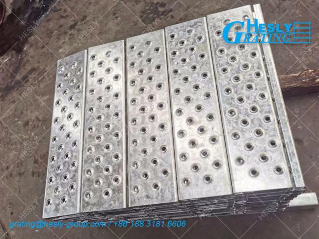O-grip safety grating plank