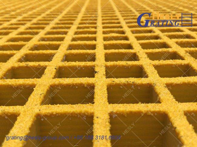 Gritted Fiberglass Grating
