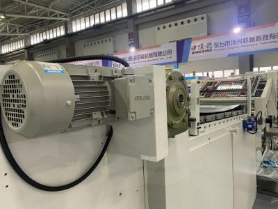 China Máquina de laminación completamente automática Litho de 600 * 600 mm 105 pcs / min en venta