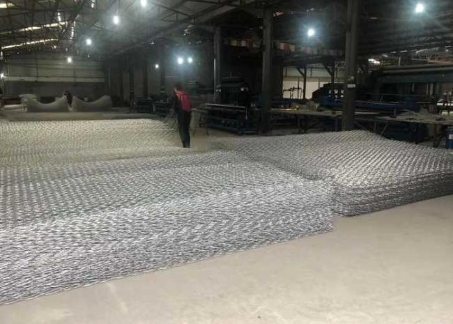 Gabion Mesh (6cm x 8cm) | Perfect for Gardening and Landscaping, Hot-Dipped Galvanized