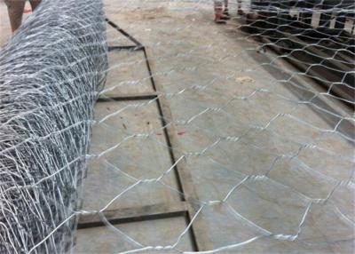 China Malla de alambre revestida de Gabion del cinc pesado para las estructuras de protección de la erosión en venta
