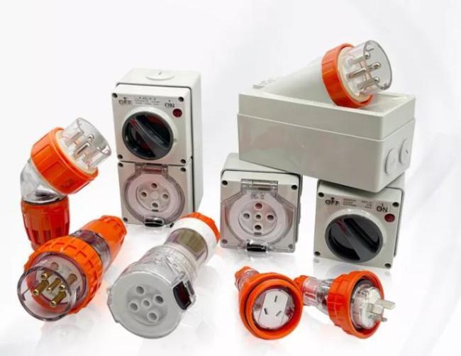 Hot Sell Au Standard Industrial IP66 Weather Protected Changeover Switch