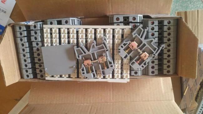 Sak 4en (JXB 4/35) Series Screw Cable 22-12AWG Terminal Connector Combined Terminal Blocks