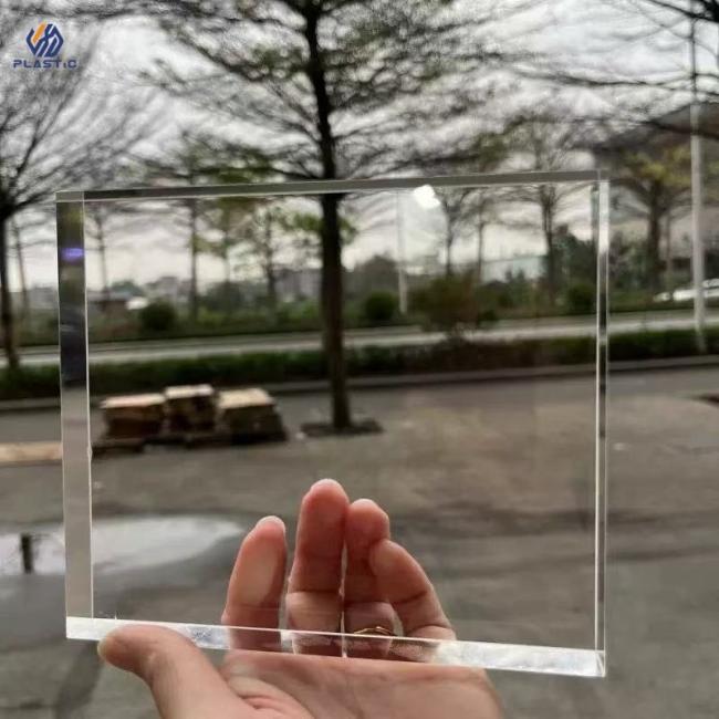 Clear acrylic sheet quality inspection