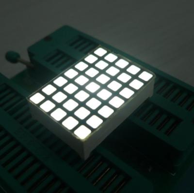 Chine Affichage à LED Programmable blanc de rendement élevé d'affichage à LED de matrice de points 5x7 à vendre