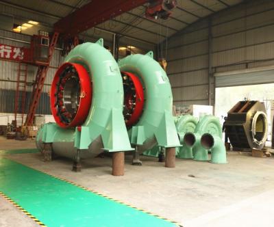 Китай Специализированный генератор с водяной турбиной с охлаждением воздухом с нержавеющей сталью 450-1000 оборотов в минуту продается