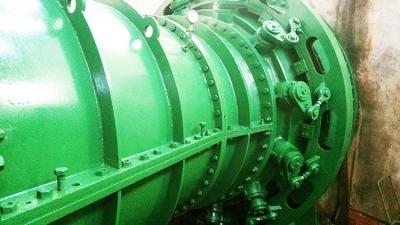 China generador de turbina tubular de la cabeza baja 50mw usado en central hidroeléctrico en venta