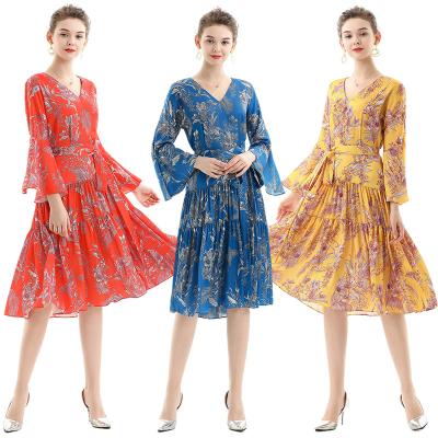 China Young and energetic-floral print three-quarter sleeves V-neck tiered design midi dress for sale