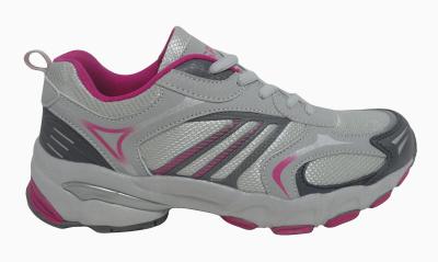 China Selling very well sports shoes model for women for sale