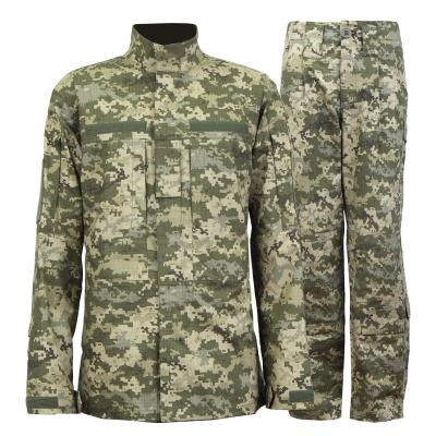 China Ukraine Camouflage Suits T/C 6535 Plaid Fabric Military Camouflage Uniform Customized à venda