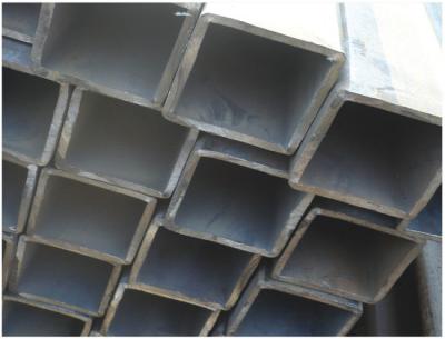 China Round, Square, Rectangle Galvanized or Coated with Oil Welded Steel Pipe / Pipes for sale