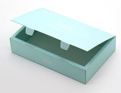 China Matte Varnish 250gsm White Paper Printed Cosmetic Boxes for sale