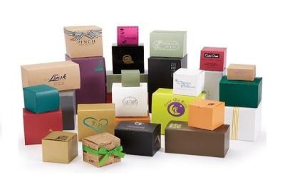 China Caixa de empacotamento de papel feita sob encomenda de empacotamento reciclada da caixa das Amazonas à venda