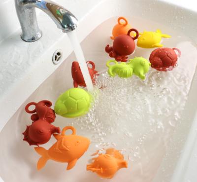 China Glänzende Farbspielt gummibaby-Silikon BPA, das für das Baby-Wasser-Schwimmen frei ist zu verkaufen