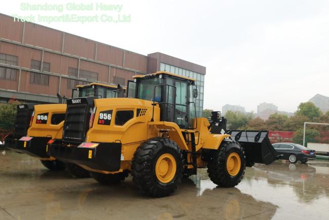 SANY SYL956H5 Wheel Loader detailed cabin view