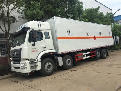 China marco doble de 8x4 20 Ton Closed Van Truck con HW50 el reborde PTO ZZ1317N466GE1 en venta