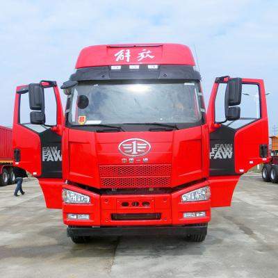 China CA5310GYYP63K2L6T4E4 8x4 Tanker Truck / 28000L Oil Delivery Trucks With 4 - 6mm Carbon Steel Material for sale