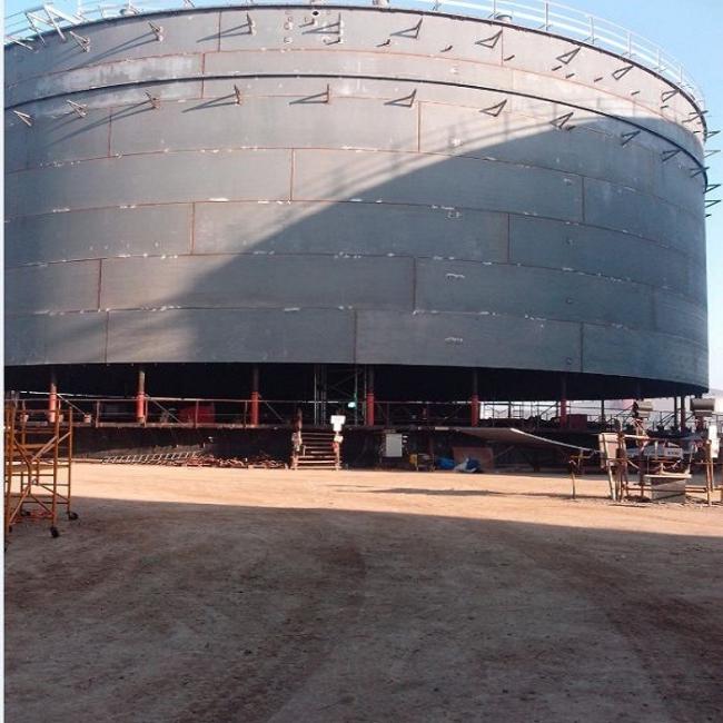 Large - Scale Oil Storage Tank Flip - up Hydraulic Jack System
