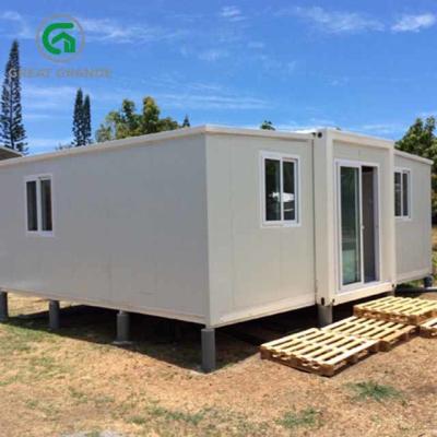 China 3 In 1 Expandable Prefab Homes Prefabricated Shipping Container Houses for sale