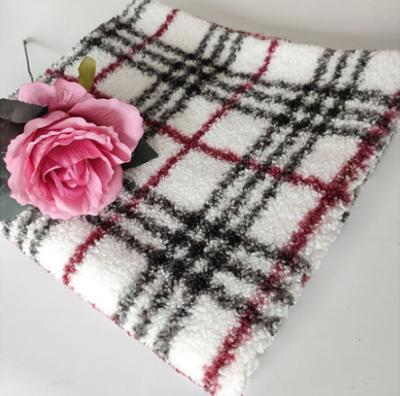 China 100% Polyester Plaid Printed Sherpa Fabric For Blanket Toys Garment Classic Style for sale