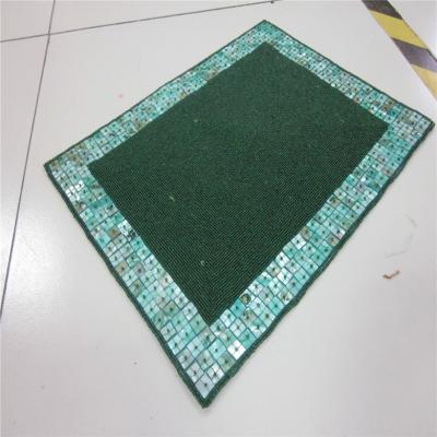 China Factory Direct Selling Processing and Custom Beaded Mat Hand-Made Cup Matdishes Disc Pad Dinner Flag Table Mat Tea Table Mat 112 for sale