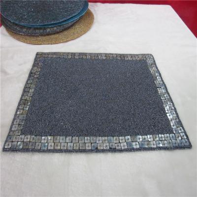 China Factory Direct Selling Processing and Custom Beaded Mat Hand-Made Cup Matdishes Disc Pad Dinner Flag Table Mat Tea Table Mat 118 for sale