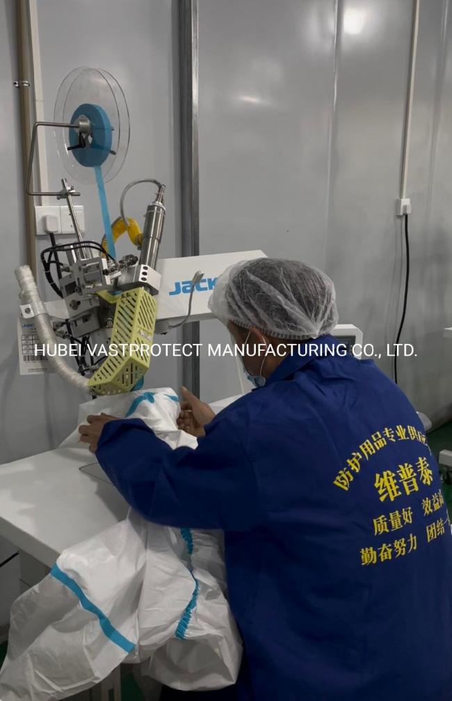 CE Approved En14126 Cat III Type 4/5/6 Disposable White Coverall with Blue Tape