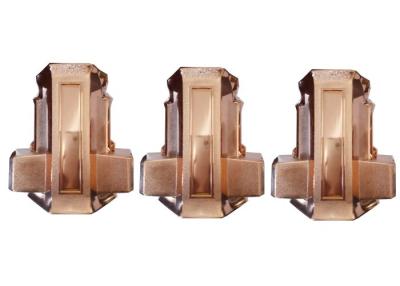 中国 標準的な様式の銅のプラスチック葬儀の家具の棺はプラスチックPPが付いている小箱のコーナーを分けます 販売のため